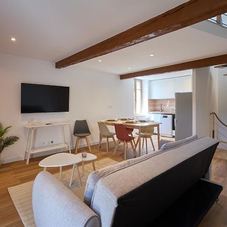 Apartamento Le Rempart Harmonieux - Triplex Au Pied De La Cite Carcasona Exterior foto